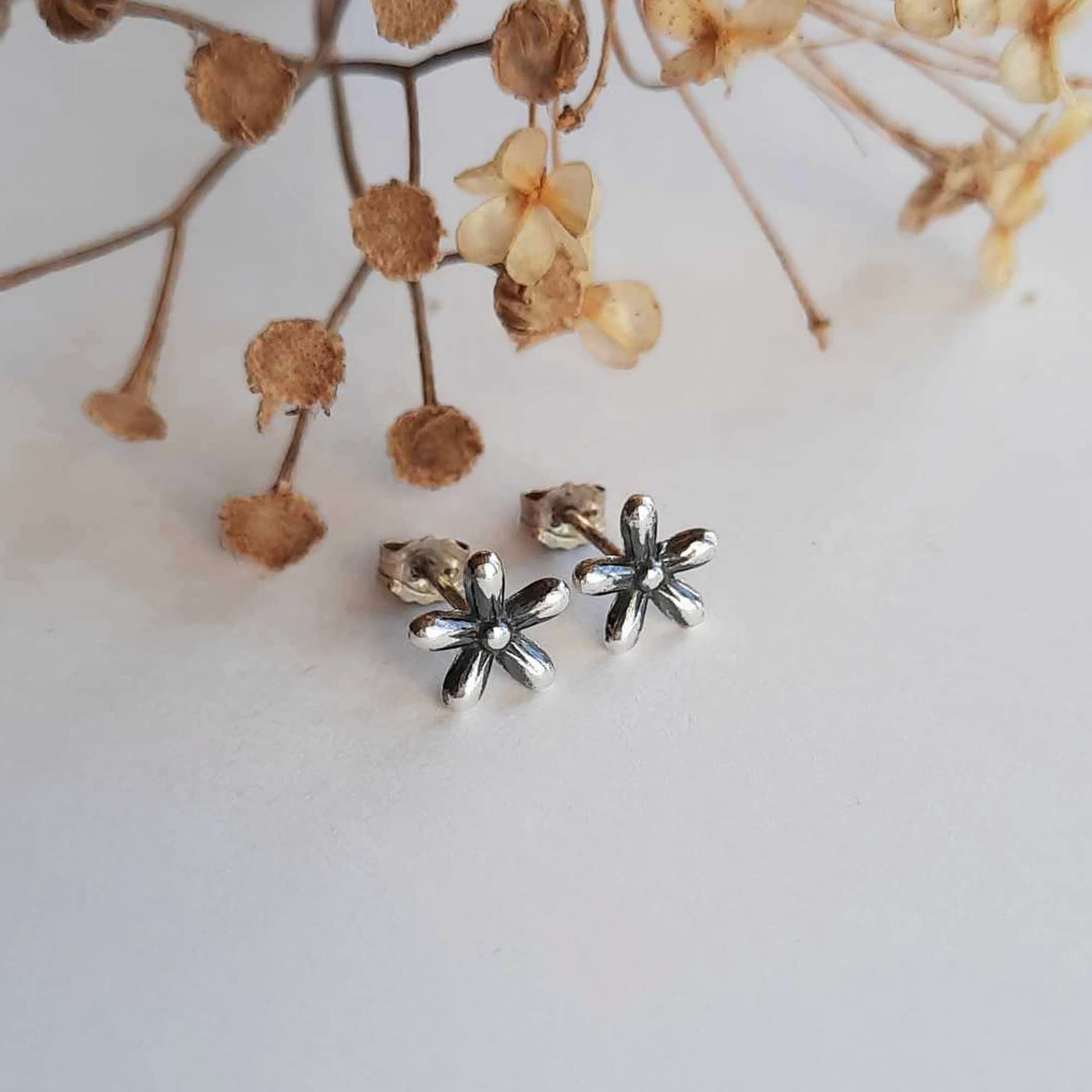 Oxidised Fine Silver Flower Stud Earrings ~ Artisan Made by The Tiny Tree Frog Jewellery