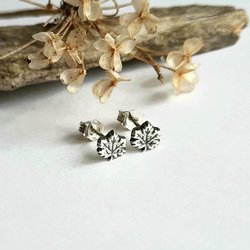 Oxidised Fine Silver Maple Leaf Stud Earrings ~ Handmade by The Tiny Tree Frog Jewellery