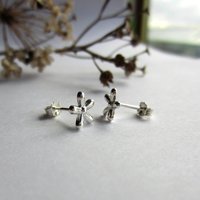Fine Silver Star Flower Earrings ~ Handmade by The Tiny Tree Frog Jewellery