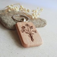 Custom Birth Flower Bouquet Wood Key Ring ~ Up to 5 Flowers ~ Double Sided ~ Personalised Engraved Wooden Keychain ~ 5th Anniversary Gift