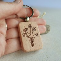 Custom Birth Flower Bouquet Wood Key Ring ~ Up to 5 Flowers ~ Double Sided ~ Personalised Engraved Wooden Keychain ~ 5th Anniversary Gift