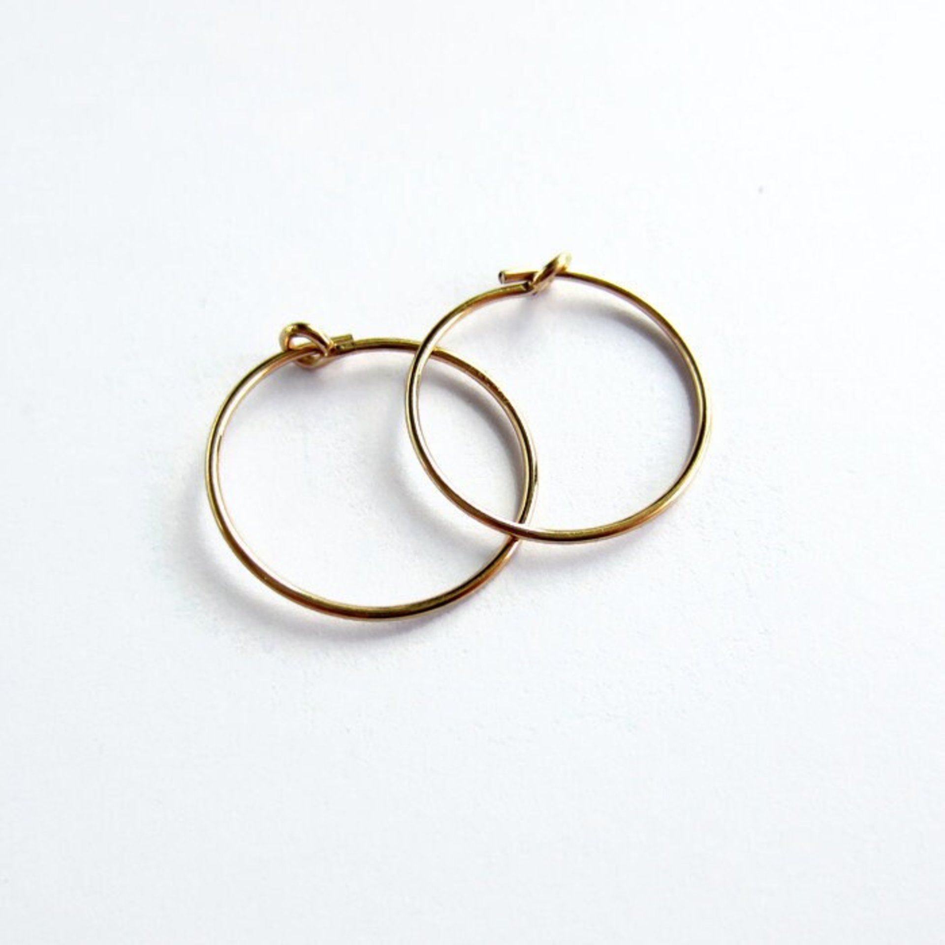 Single or Pair of 15mm 14K Gold Filled Thin Hoop Earrings ~ The Tiny Tree Frog Jewellery